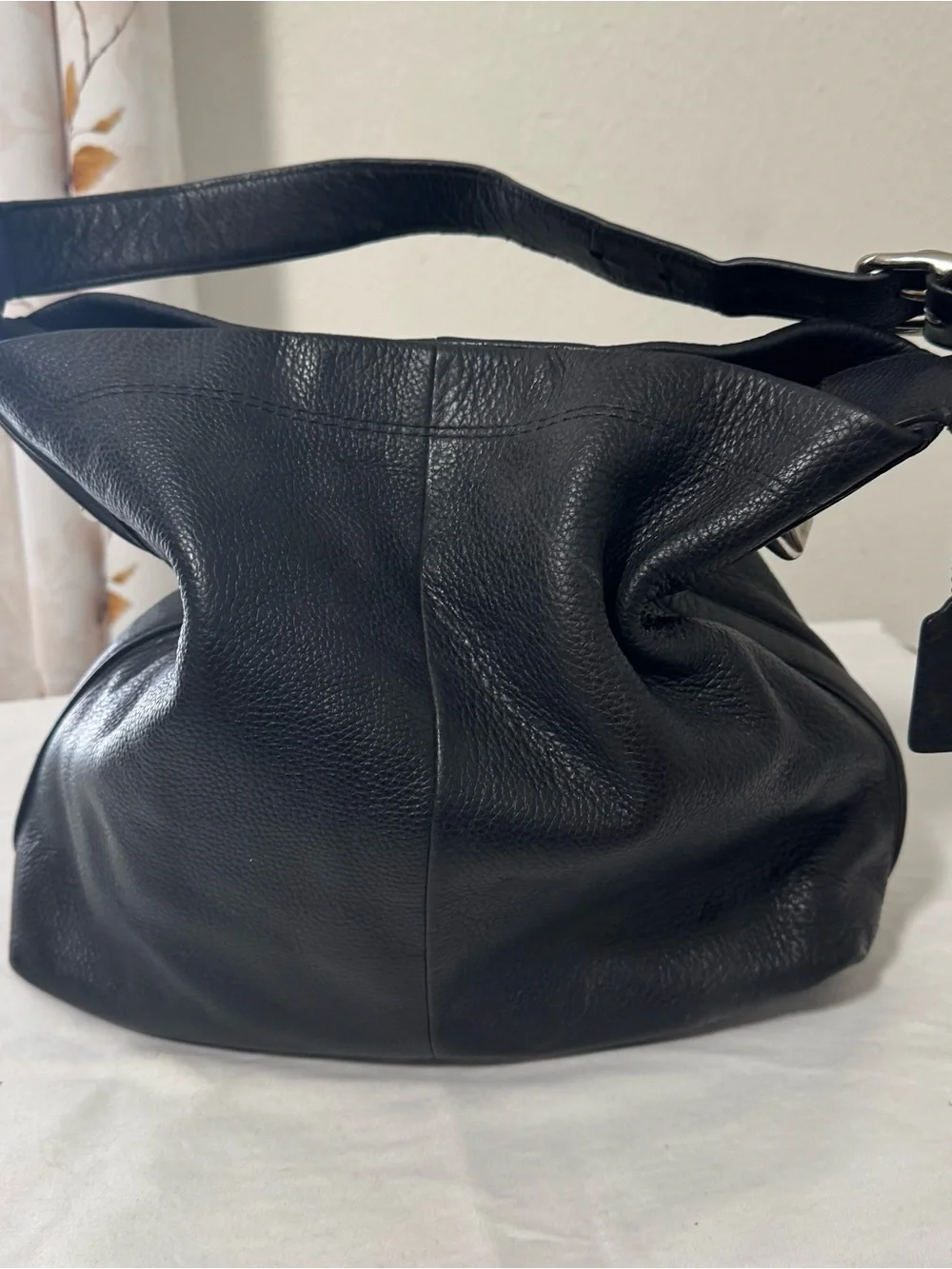 Coach Penelope Vintage Women’s Black Pebbled Leather Shoulder Hobo EUC F16535